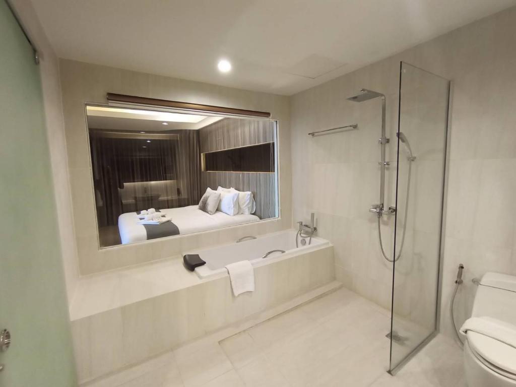 ห้องน้ำ โรงแรมเฮอร์มันน์ 5 ดาว พัทยา ห้องน้ำ โรงแรมเฮอร์มันน์ 5 ดาว พัทยา