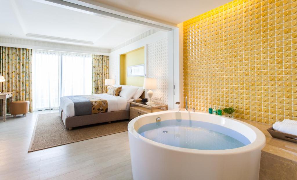 Jacuzzi Amari Hua Hin 5 Star Hotel Jacuzzi Amari Hua Hin 5 Star Hotel