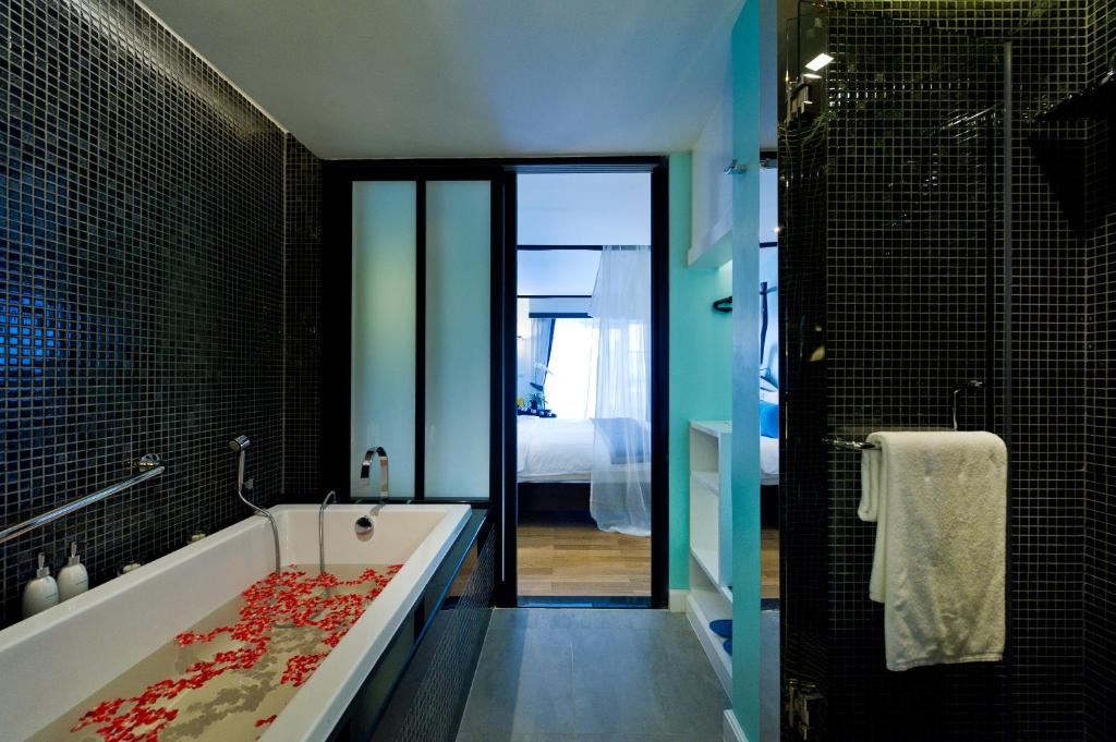 Jacuzzi Wave 5 Star Hotel Jacuzzi Wave 5 Star Hotel